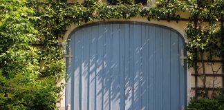 Prestige Doors & Gates, garage doors company from Auckland