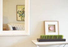 6 Steps to Take for the Perfect Mirror Installation